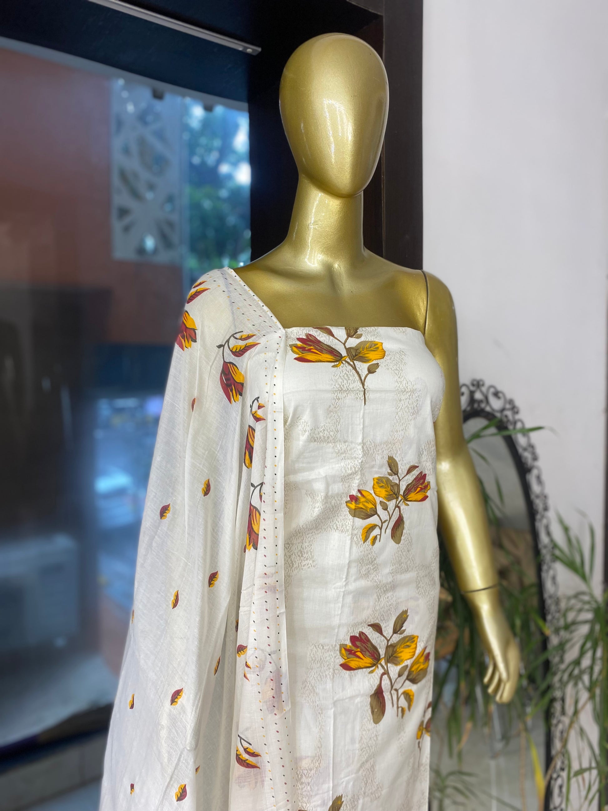 Floral cotton 3 piece unstitched suit set