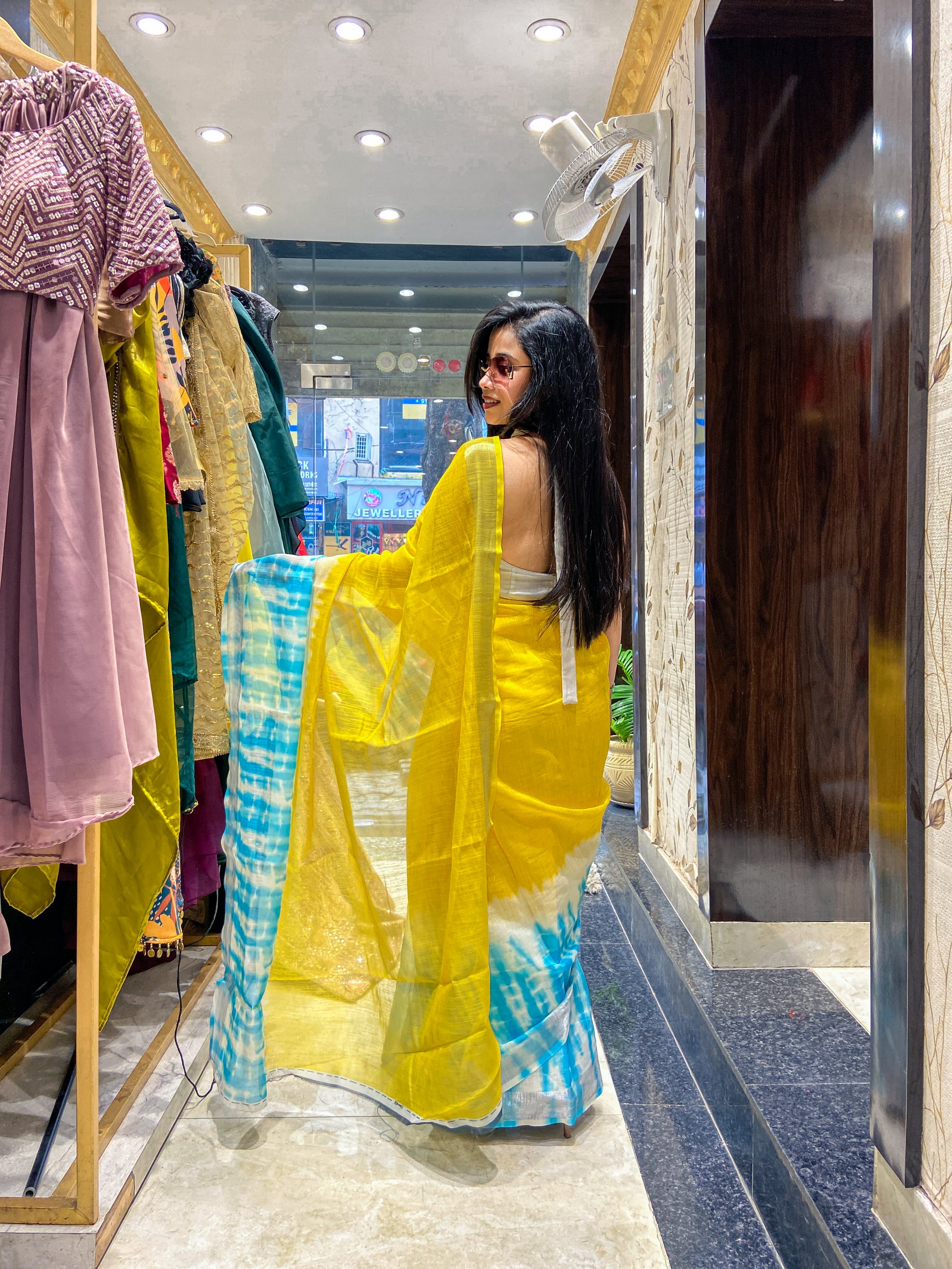 Exclusive Stylish Daily-Wear Cotton Linen Printed Saree