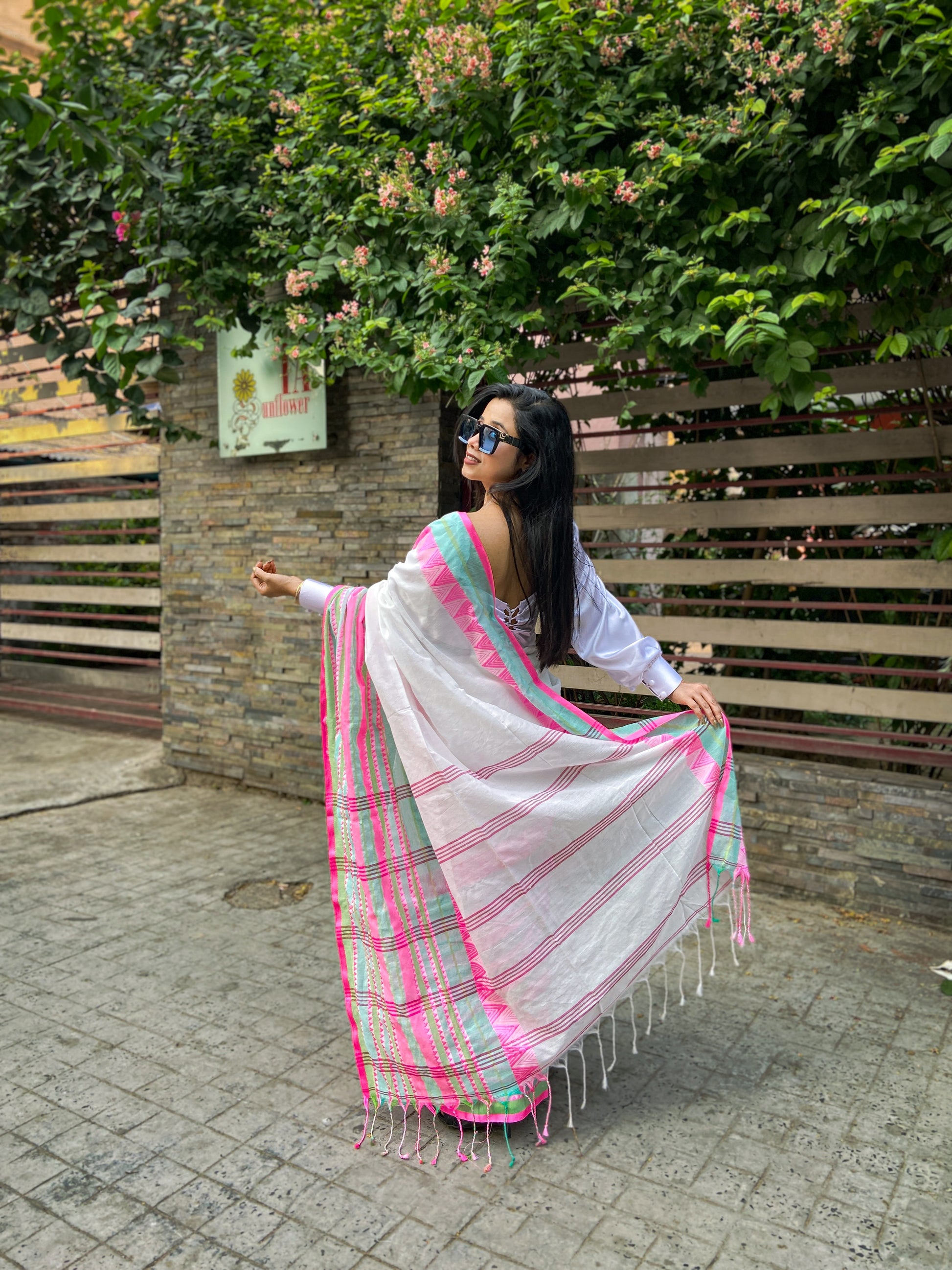 Pastel Shade Begumpuri Saree with Woven Border Detailing