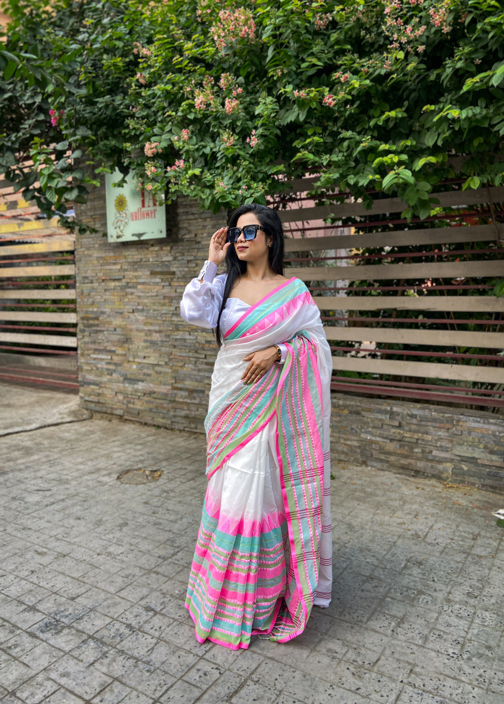 Pastel Shade Begumpuri Saree with Woven Border Detailing