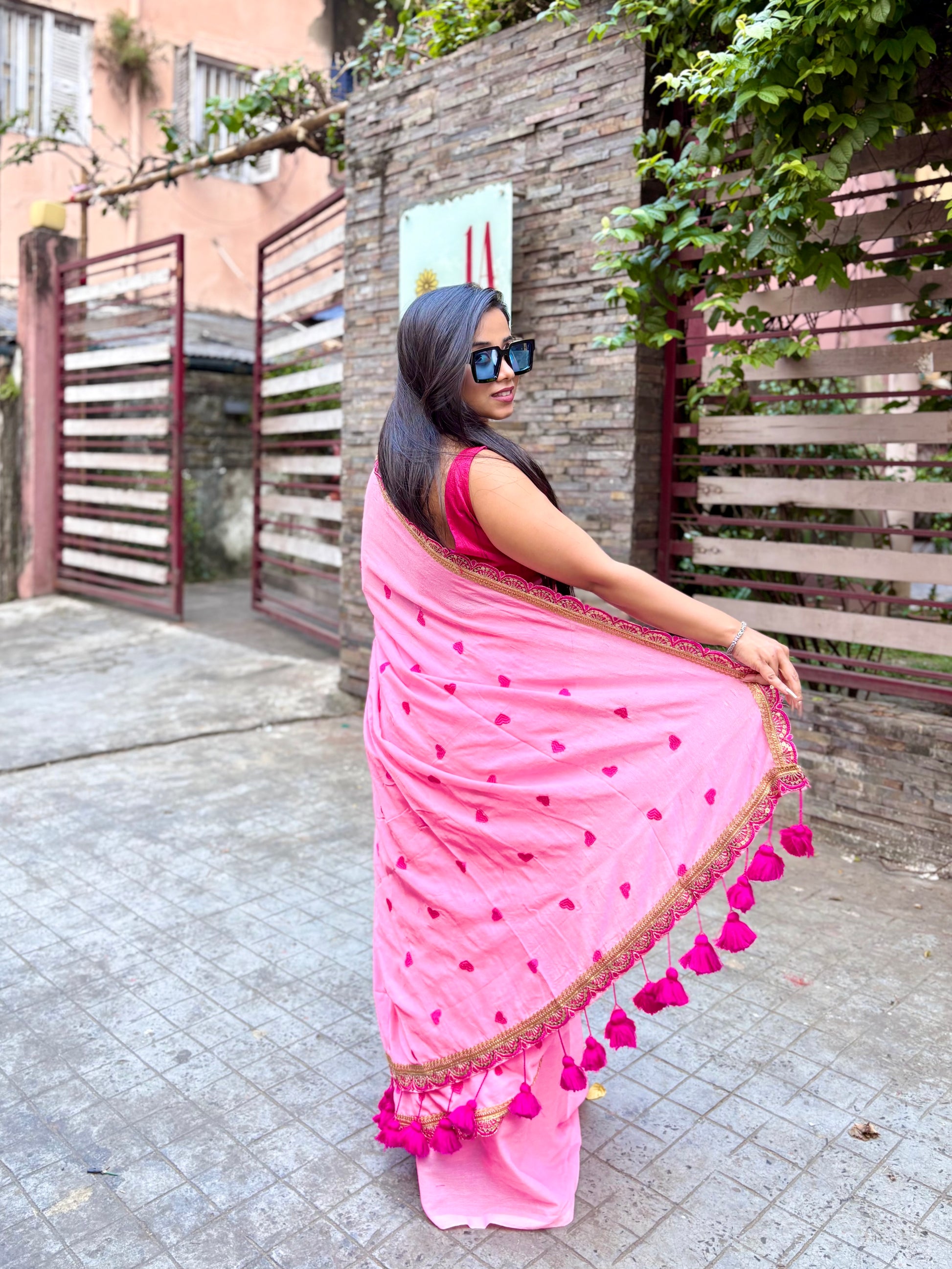 Heart Cotton Pink Saree with Scallop Zari Border