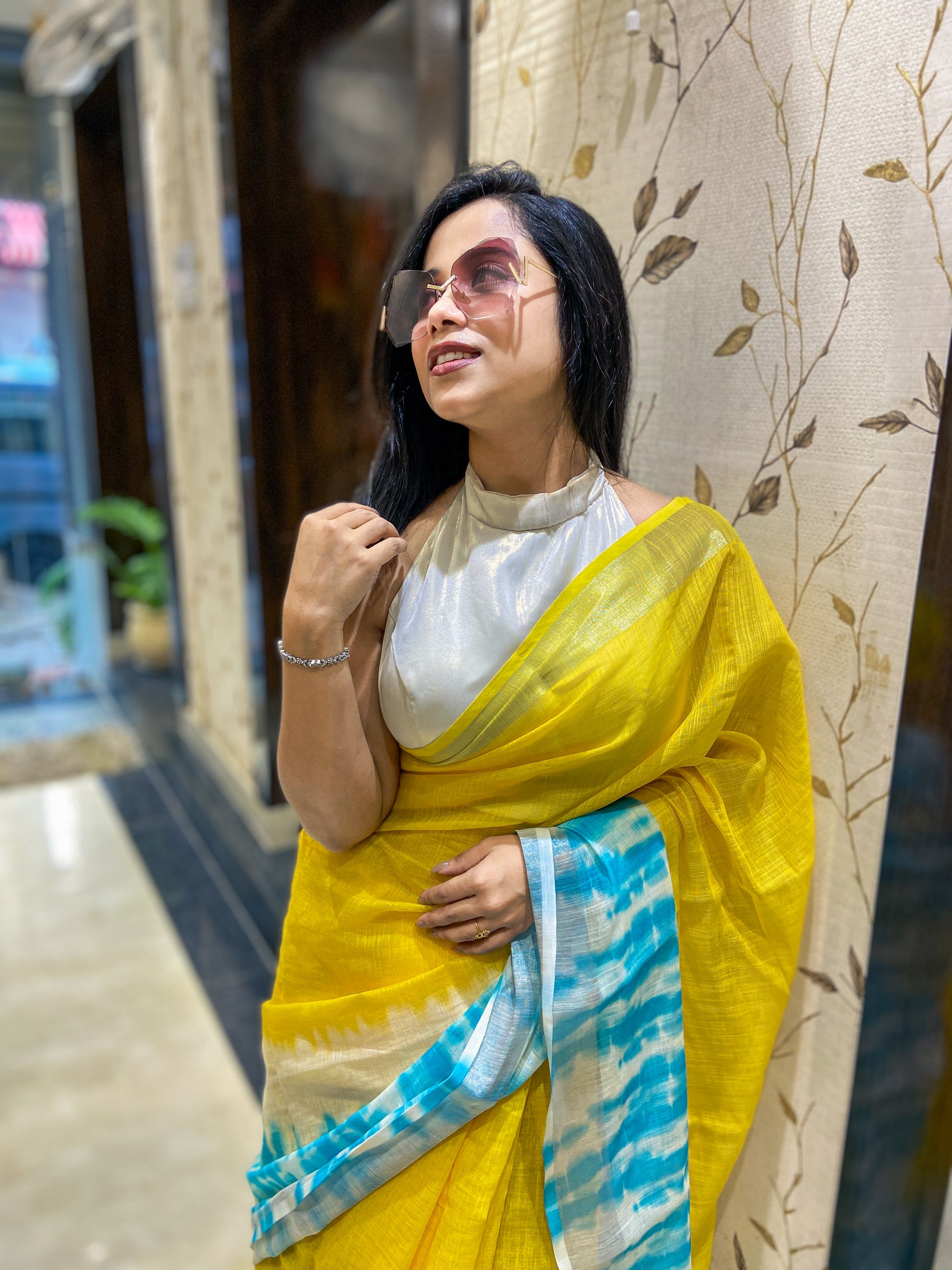 Exclusive Stylish Daily-Wear Cotton Linen Printed Saree