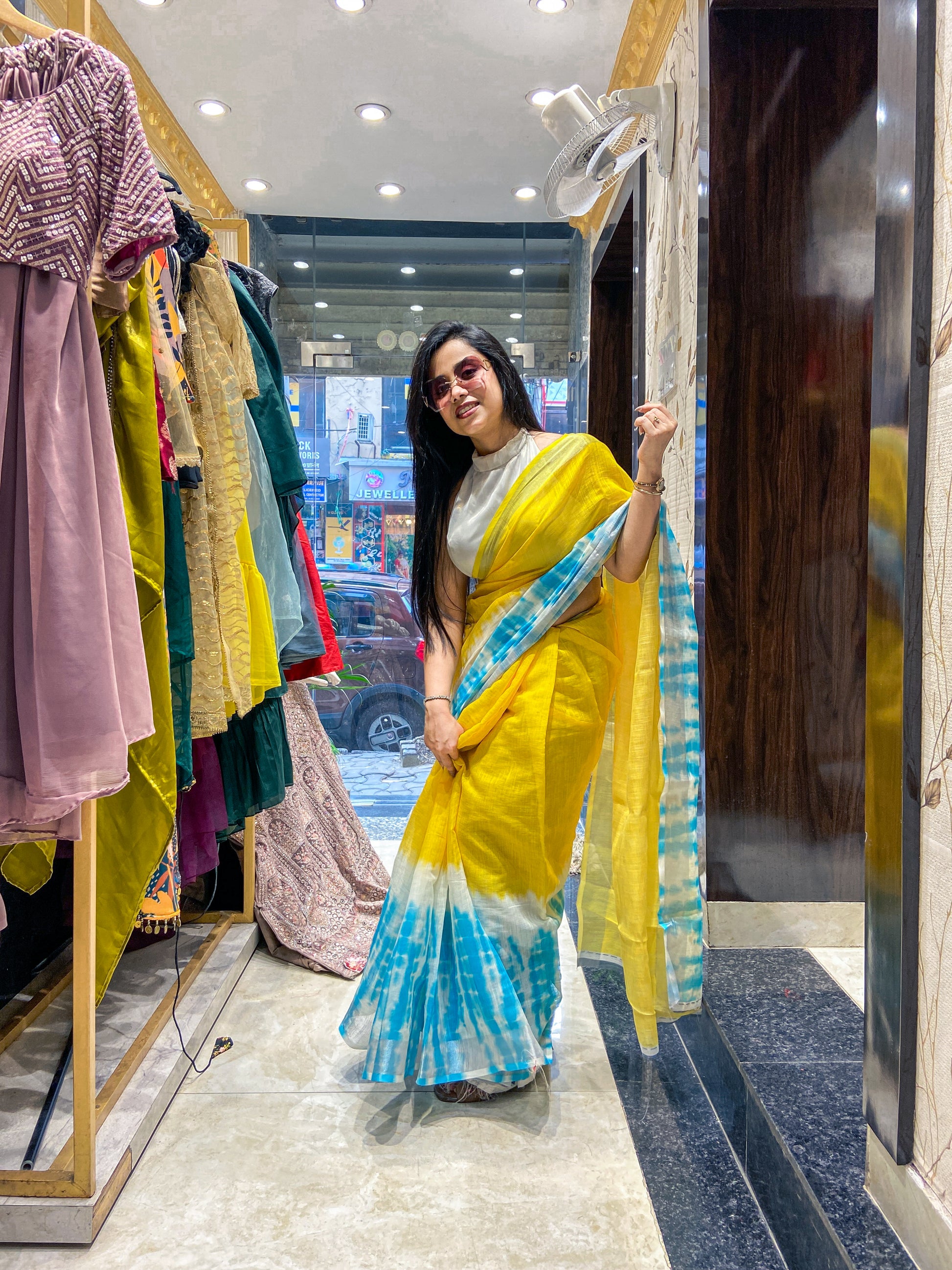 Exclusive Stylish Daily-Wear Cotton Linen Printed Saree