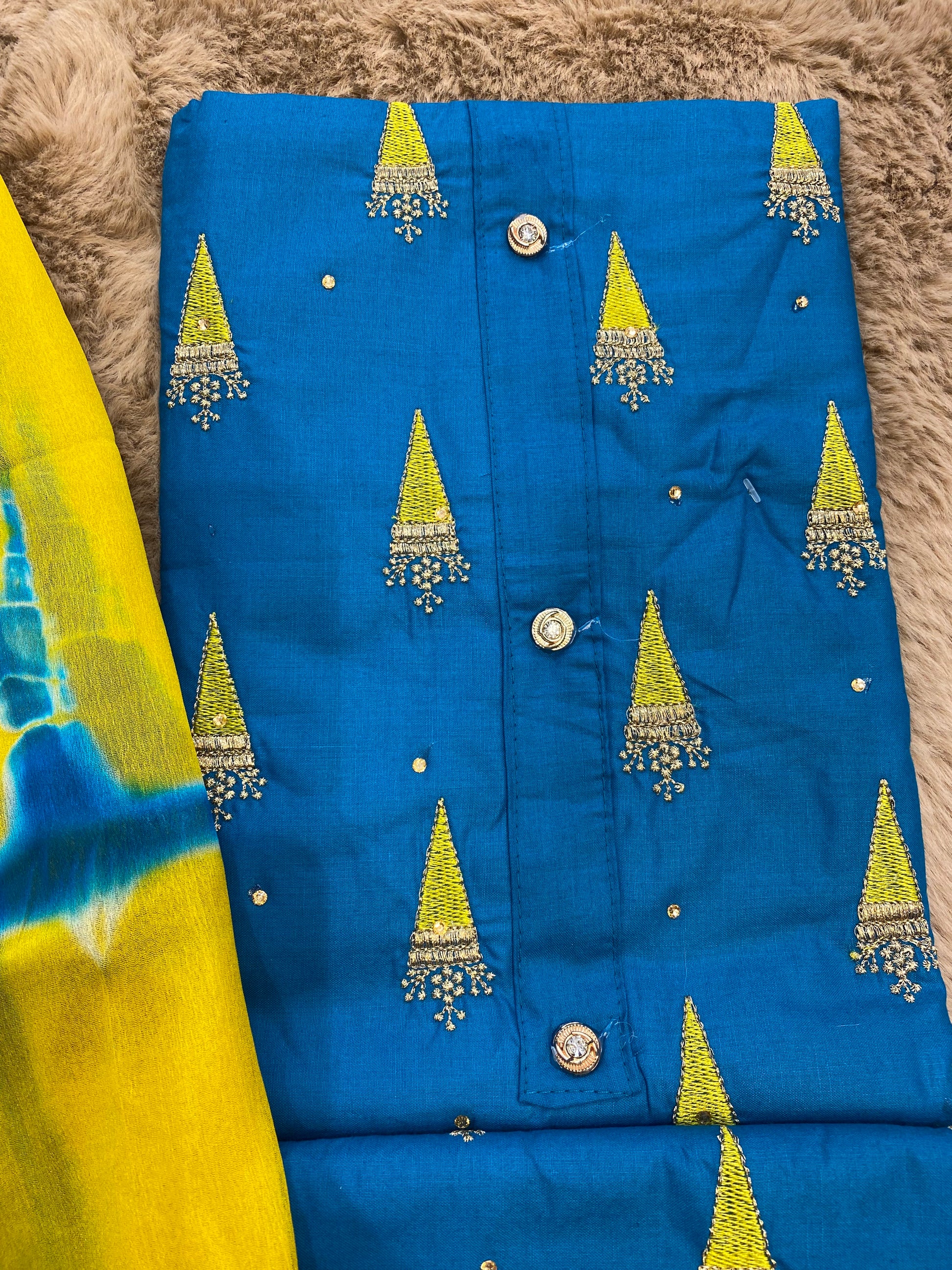 Neelima unstitched suit se