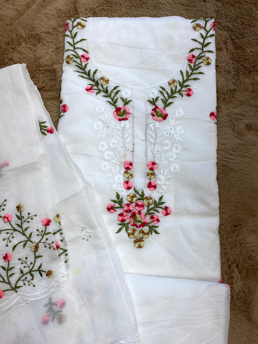 Snow white floral unstitched suit set