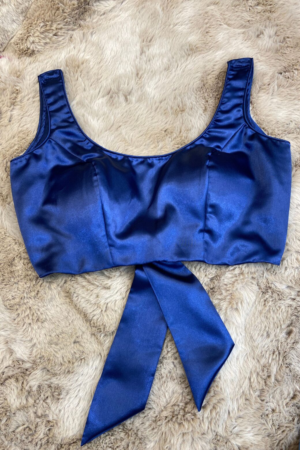 Sleeveless Satin Padded Blouse with Bow Detailling