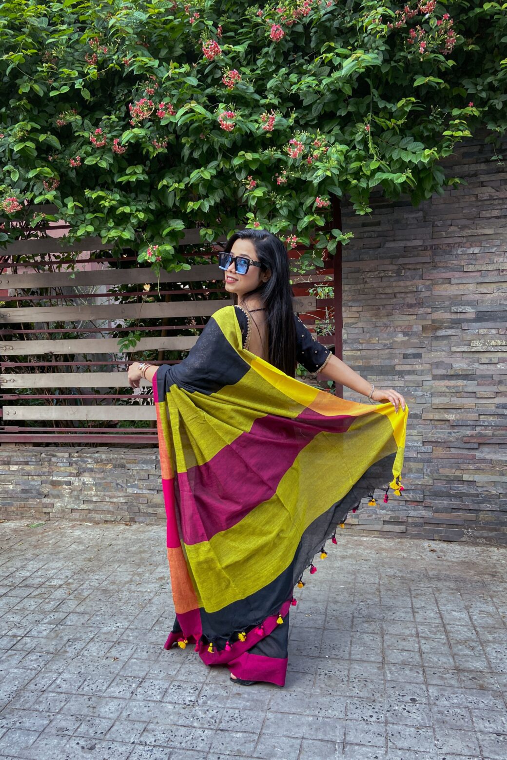 Vibrant Daily-wear Cotton Saree - Image 2